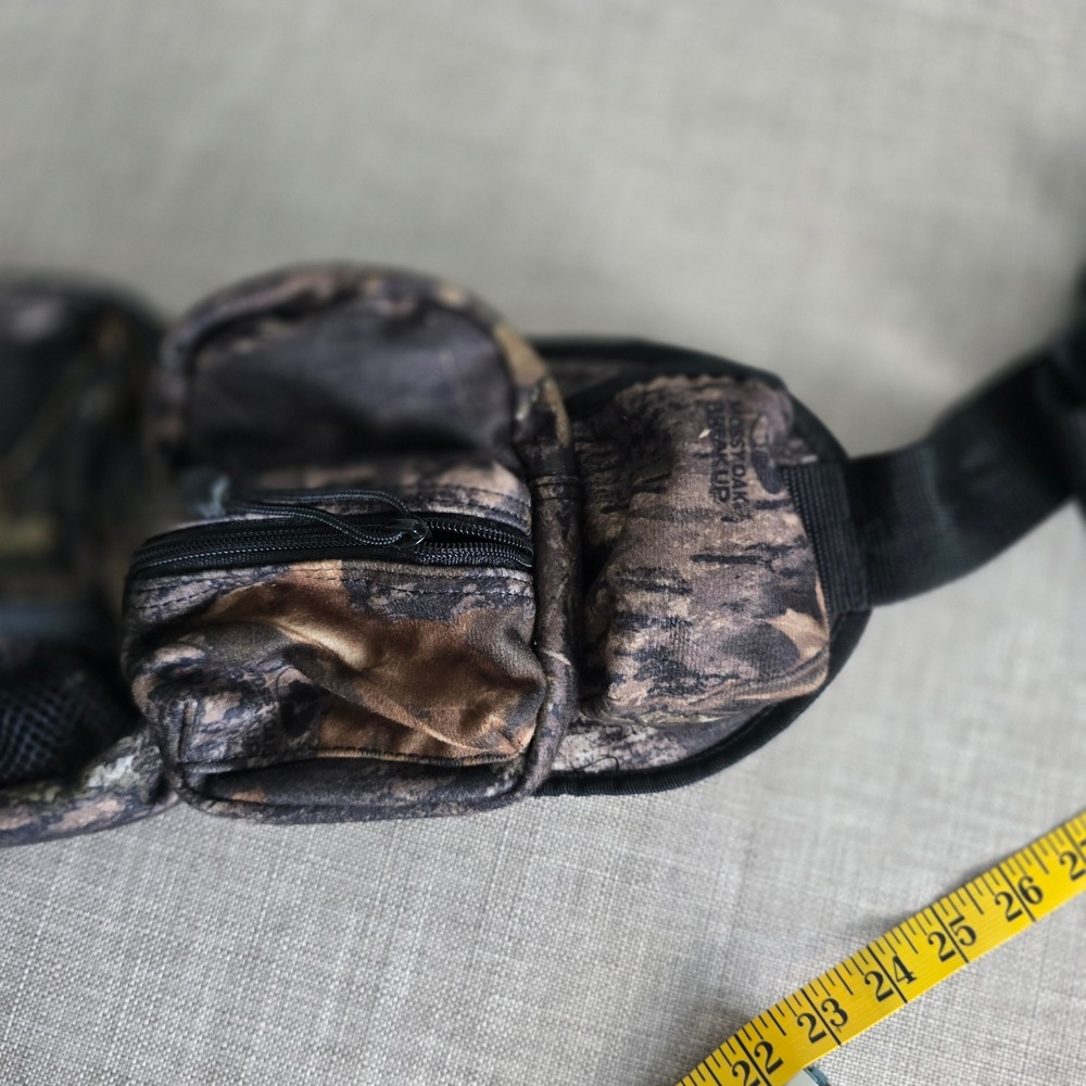 Mad Dog Gear Break-Up Camo 7-Pocket Hunting Waist Pack Utility Belt - Picture 5 of 8